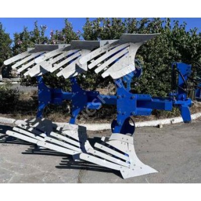 Трехсекционный реверсивный плуг для тракторов 3-25; 3-30